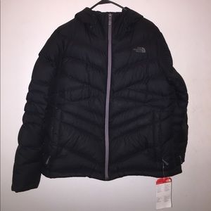 The North Face heavy winter jacket.